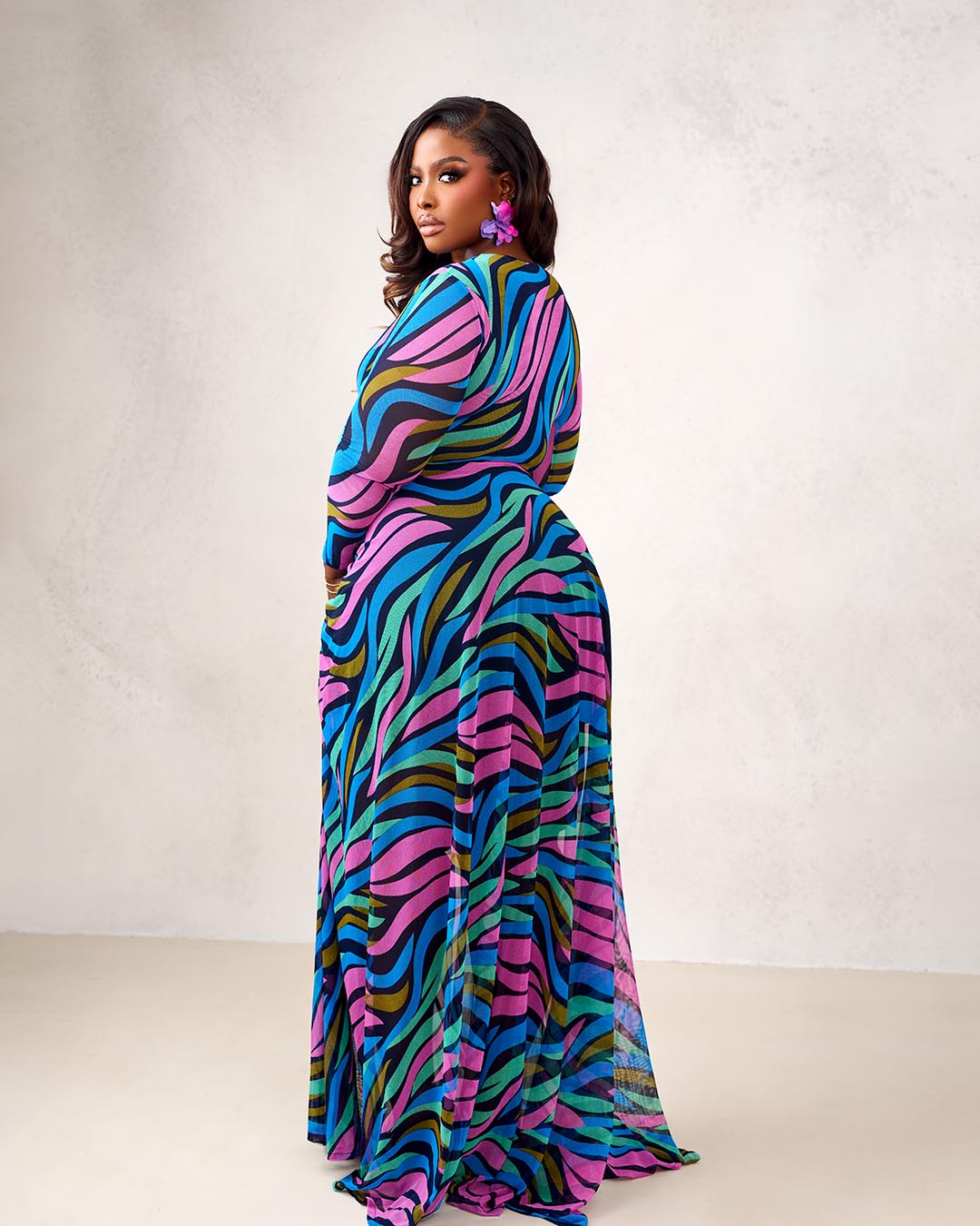 Emily Colette 2.0 – Long-Sleeve Maxi Dress in a Vivid Abstract Swirl Print